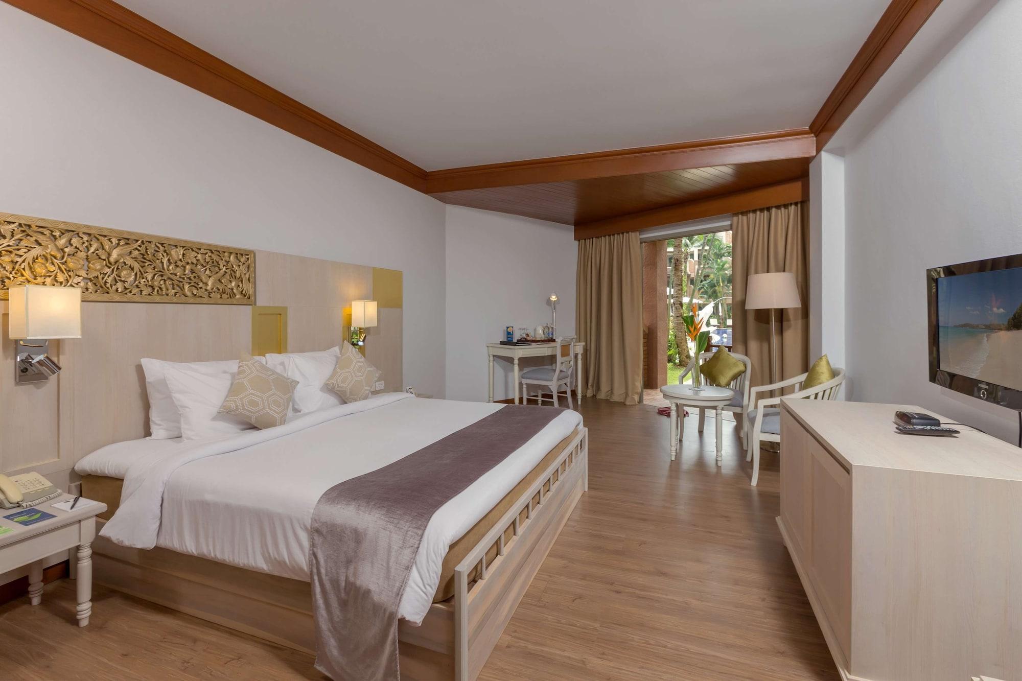 Deluxe King Room Ground Terrace